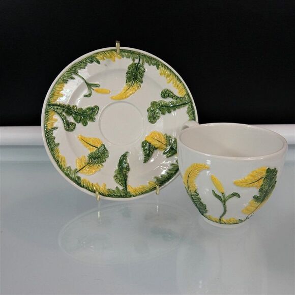 Vintage Italian Cup And Saucer Set Green Garden Ferns And Flower Bud Cottagecore - Picture 2 of 12